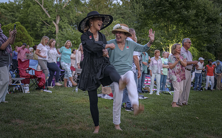 Women dancing at Jazz in the Gardens
