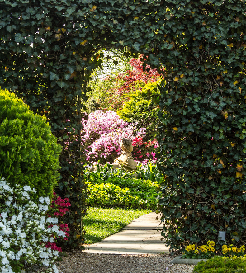 Image of the view from the French Parterre to the Lunar Lawn at Hillwood.