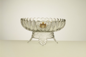 BOWL WITH STAND FROM THE BANQUETING SERVICE