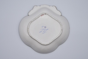 SHELL-SHAPED DISH (COMPOTIER À COQUILLE), ONE OF TWO