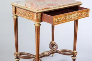 RECTANGULAR TABLE