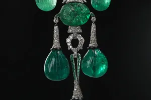 PENDANT BROOCH