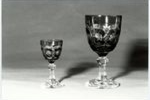 SHERRY GLASS (ONE OF FOUR)