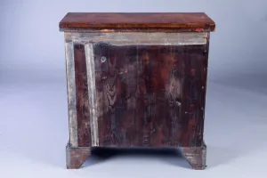 BACHELOR'S CHEST