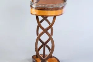 KIDNEY TABLE