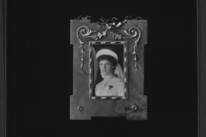 PHOTOGRAPH OF GRAND DUCHESS TATIANA