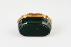 OVAL BOX