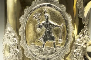 TANKARD ON THREE BALL FEET