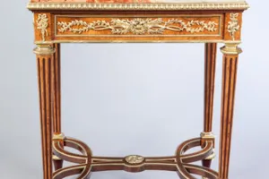 RECTANGULAR TABLE