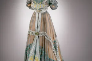 EVENING DRESS
