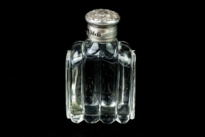 RECTANGULAR JAR WITH COVER FROM NECESSAIRE
