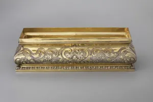 RECTANGULAR BOX WITH COVER AND FITTED TRAY FROM A DRESSING TABLE SET