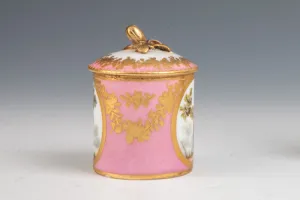 SMALL COSMETIC JAR (POT À POMMADE), ONE OF TWO