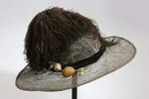 PICTURE HAT WITH OXIDIZED LACE AND BLACK OSTRICH FEATHERS