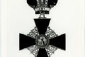 BADGE OF THE ORDER OF ST. ANNA