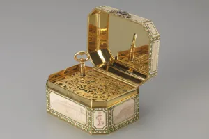 MUSIC BOX