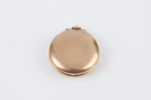LOCKET