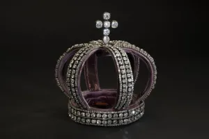 NUPTIAL CROWN