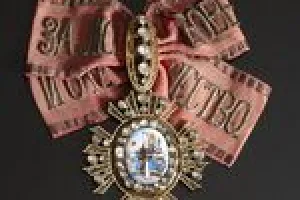 BADGE OF THE ORDER OF SAINT CATHERINE, SECOND CLASS