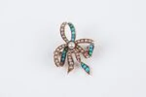 BROOCH