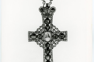 BISHOP'S PECTORAL CROSS AND CHAIN