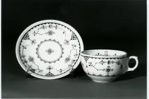 SAUCER FROM A DINNER SERVICE