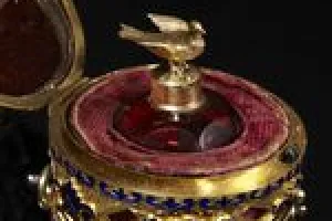 PERFUME BOTTLE