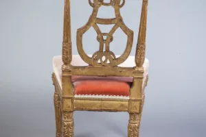 SIDE CHAIR