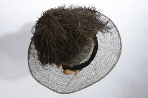 PICTURE HAT WITH OXIDIZED LACE AND BLACK OSTRICH FEATHERS