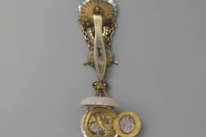 PENDANT WATCH
