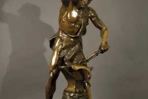 BRONZE STATUE OF A BLACKSMITH/FORGERON