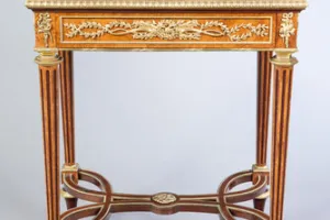 RECTANGULAR TABLE