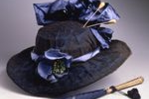 NAVY AND BLACK LACE HAT WITH LARGE BOW