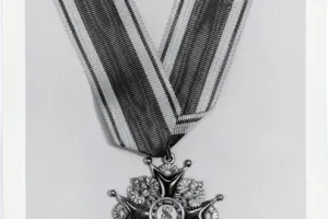 BADGE OF ORDER OF SAINT STANISLAS