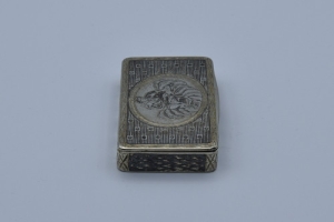 SNUFFBOX WITH AN ALLEGORICAL FIGURE