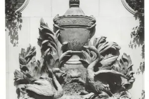 SWAN FOUNTAIN