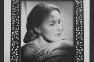 FRAME WITH PHOTOGRAPH OF DINA MERRILL (NEDENIA HUTTON)