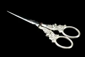 SCISSORS FROM NECESSAIRE