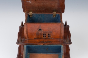 SPOOL CHEST OR SEWING BOX