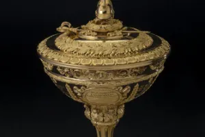 MILITARY PRESENTATION CUP