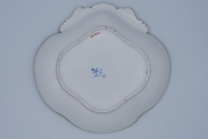 SHELL SHAPED DISH (COMPOTIER À COQUILLE), ONE OF TWO