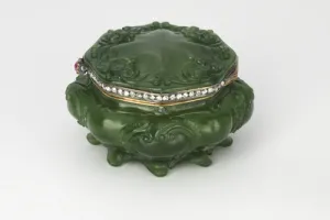 BOX OR BONBON DISH (BONBONNIÈRE)
