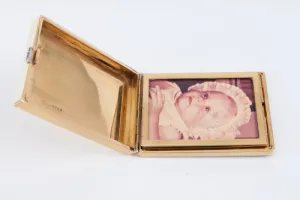 PHOTOGRAPH CASE