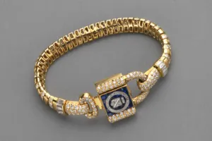 BRACELET WATCH