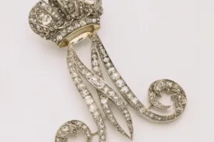 MAID OF HONOR CYPHER PIN