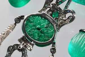 PENDANT BROOCH