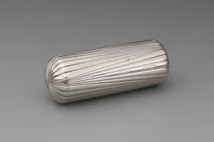 CIGARETTE CASE