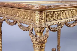 TABLE VITRINE