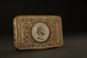 BOX WITH MEDAL OF NICHOLAS I