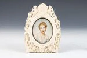 FRAME WITH MINIATURE OF ELEANOR POST CLOSE